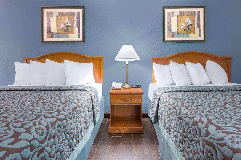 Bed room