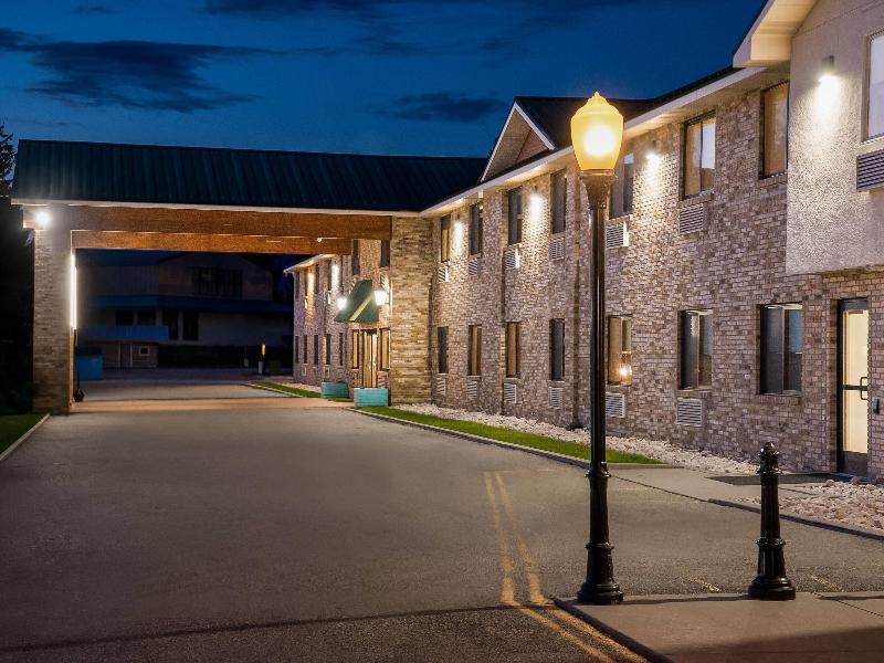 Super 8 by Wyndham Montpelier