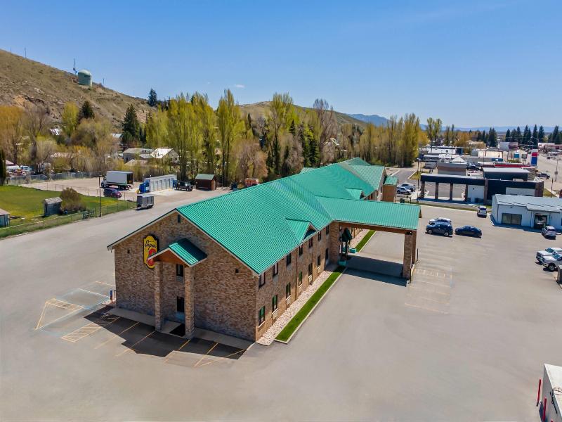 Super 8 by Wyndham Montpelier