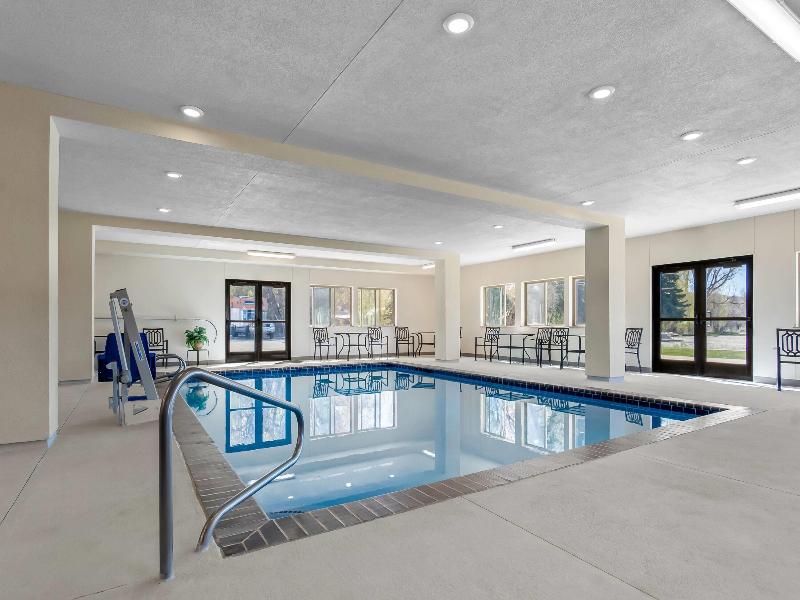 Super 8 by Wyndham Montpelier