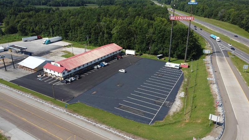Days Inn by Wyndham Holladay image