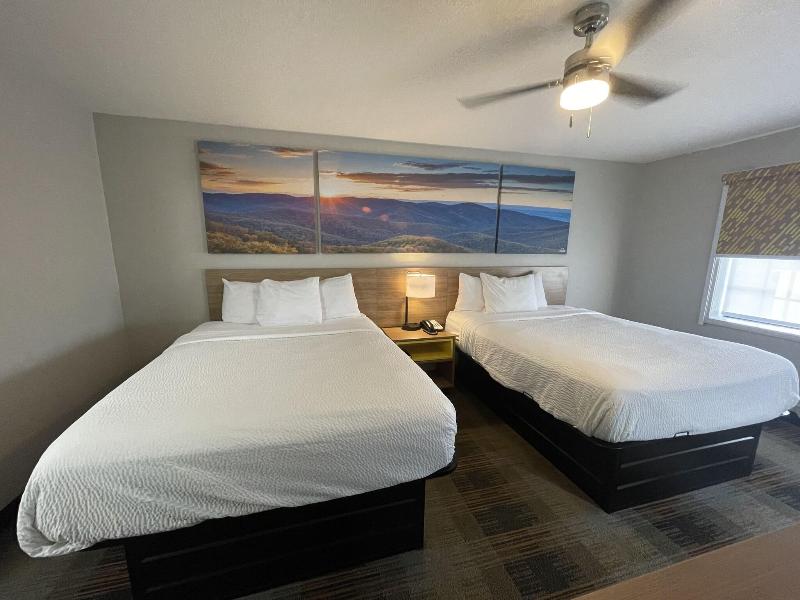Days Inn by Wyndham Holladay image