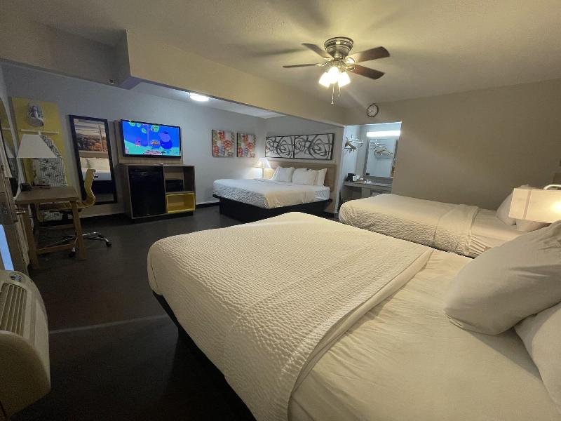 Days Inn by Wyndham Holladay image