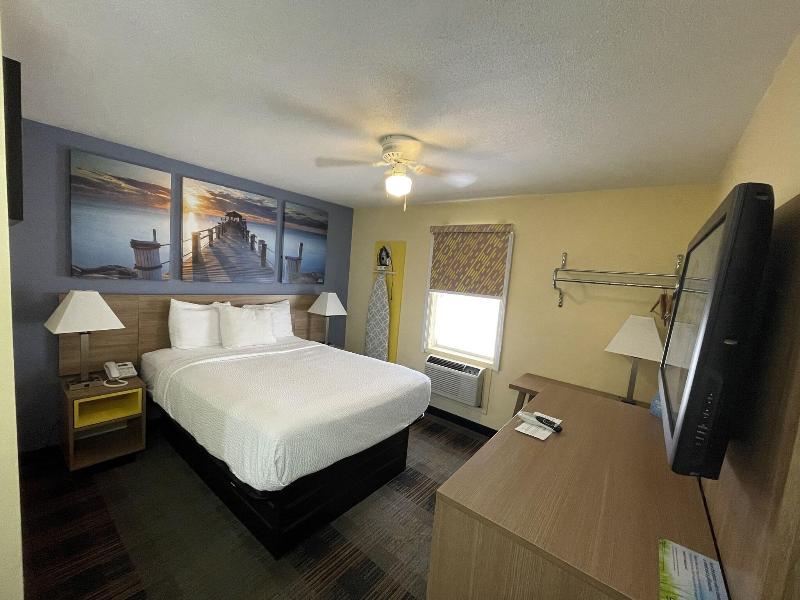 Days Inn by Wyndham Holladay image