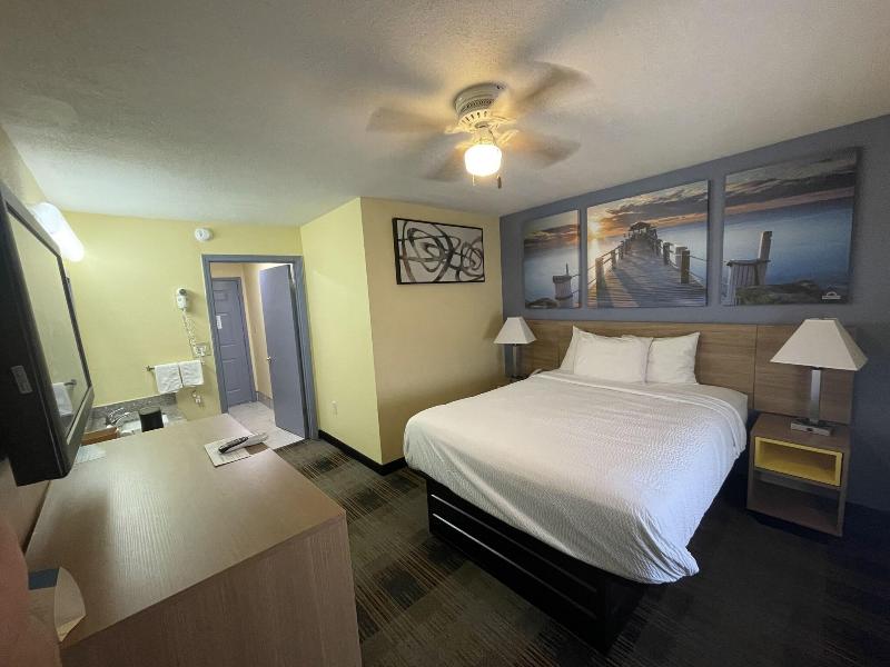 Days Inn by Wyndham Holladay image