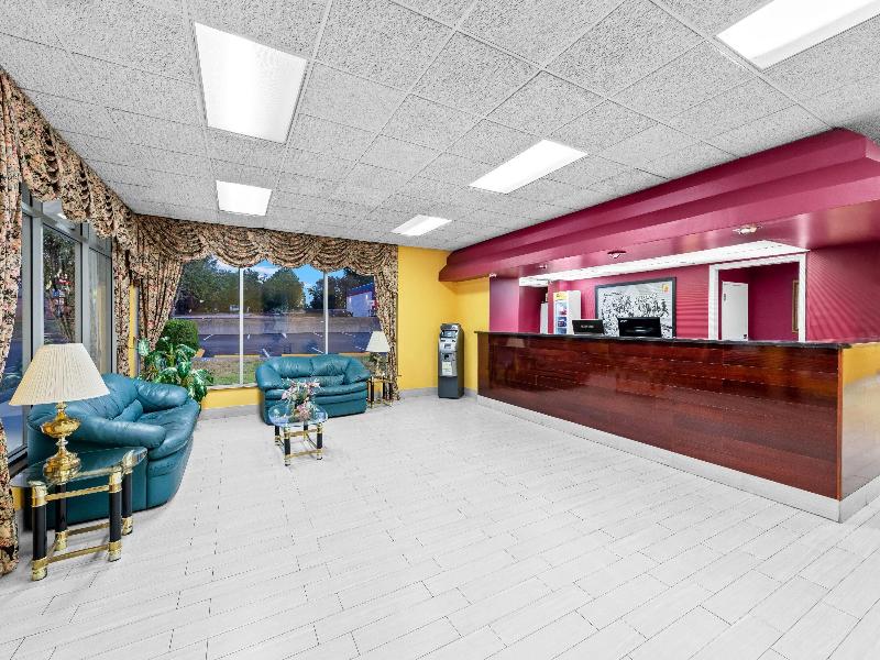 Super 8 by Wyndham Gaffney image