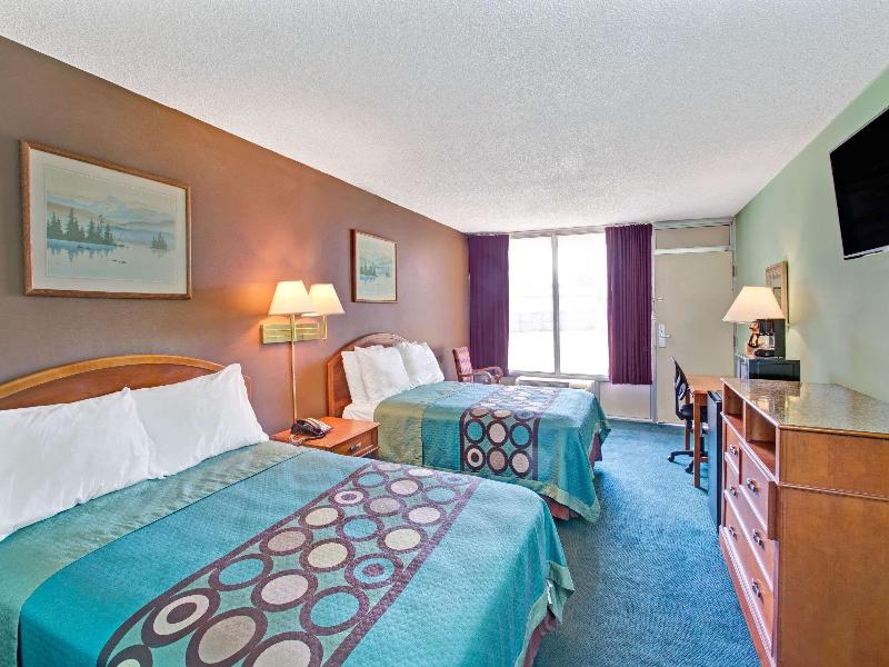 Super 8 by Wyndham Gaffney image