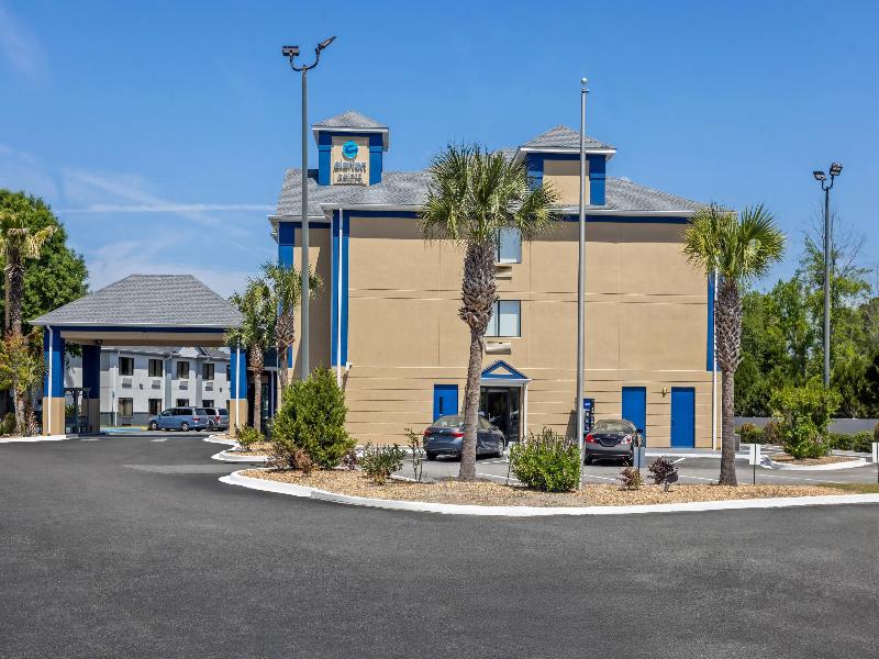Jesup Inn & Suites — exterior view