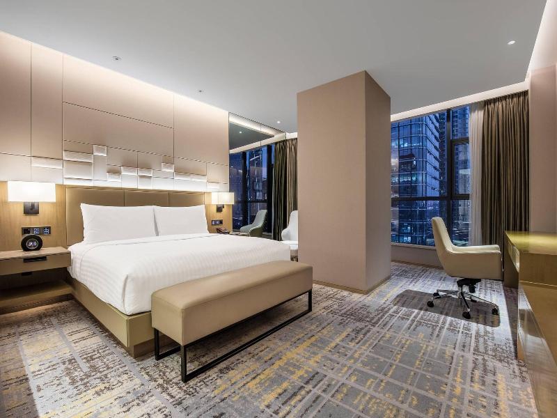 Superior King Bed Room (1 King Bed)