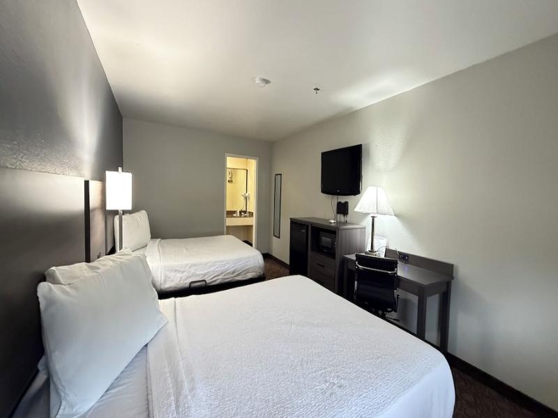 Baymont by Wyndham Willow Park image