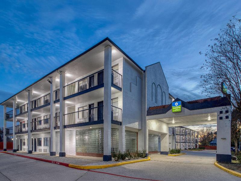 SureStay Hotel by BW Spring North Houston image