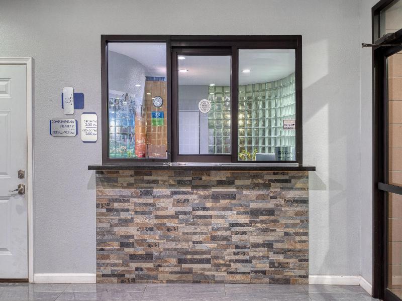 SureStay Hotel by BW Spring North Houston image