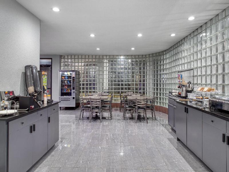 SureStay Hotel by BW Spring North Houston image