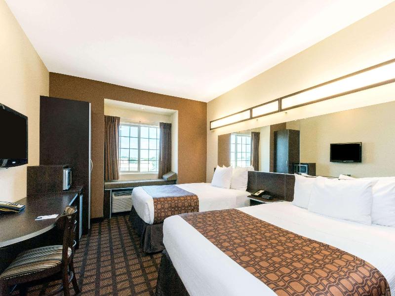 Microtel Inn & Suites By Wyndham Eagle Pass image