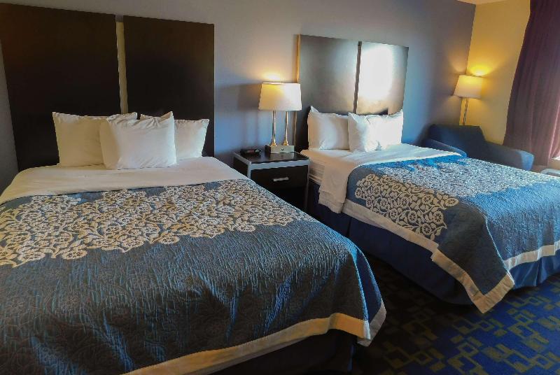 Days Inn & Suites By Wyndham Pocahontas image