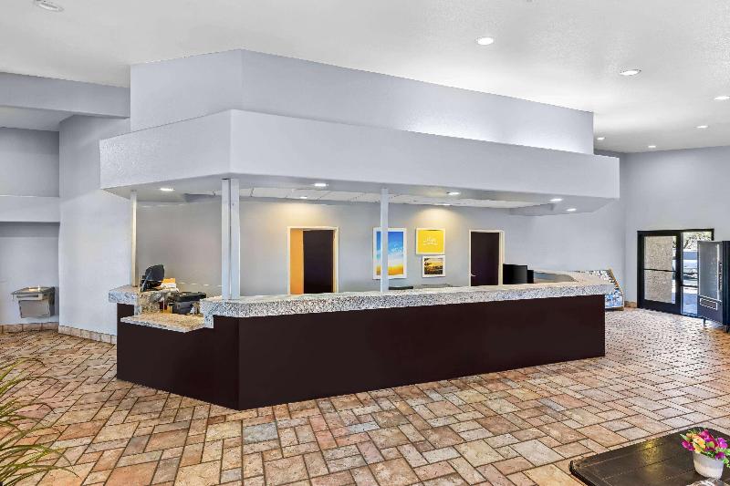 Days Inn by Wyndham Buckeye - Image 2