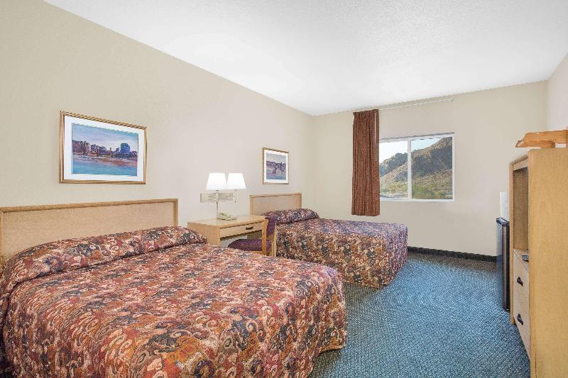 Bed room