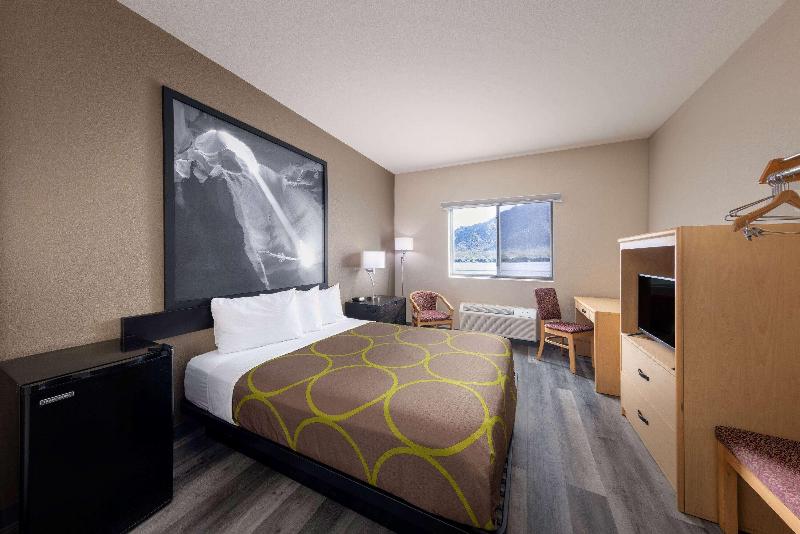 Super 8 By Wyndham Quartzsite Az image 9