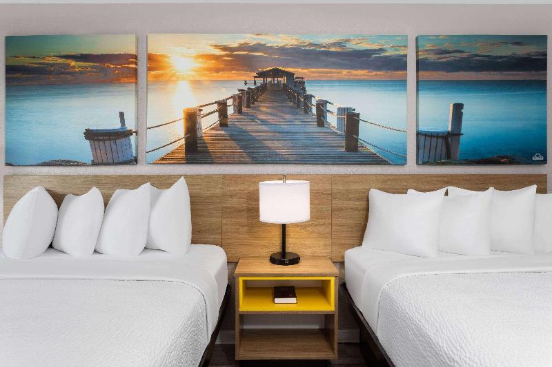 Days Inn by Wyndham Wildwood I-75 image