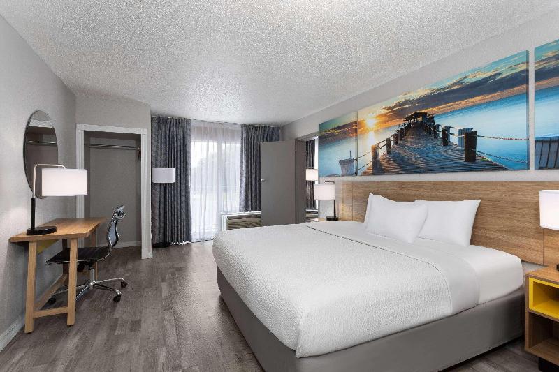 Days Inn by Wyndham Wildwood I-75 image
