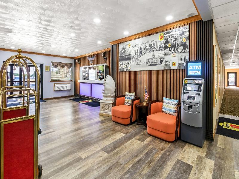 Super 8 By Wyndham Uniontown Pa image