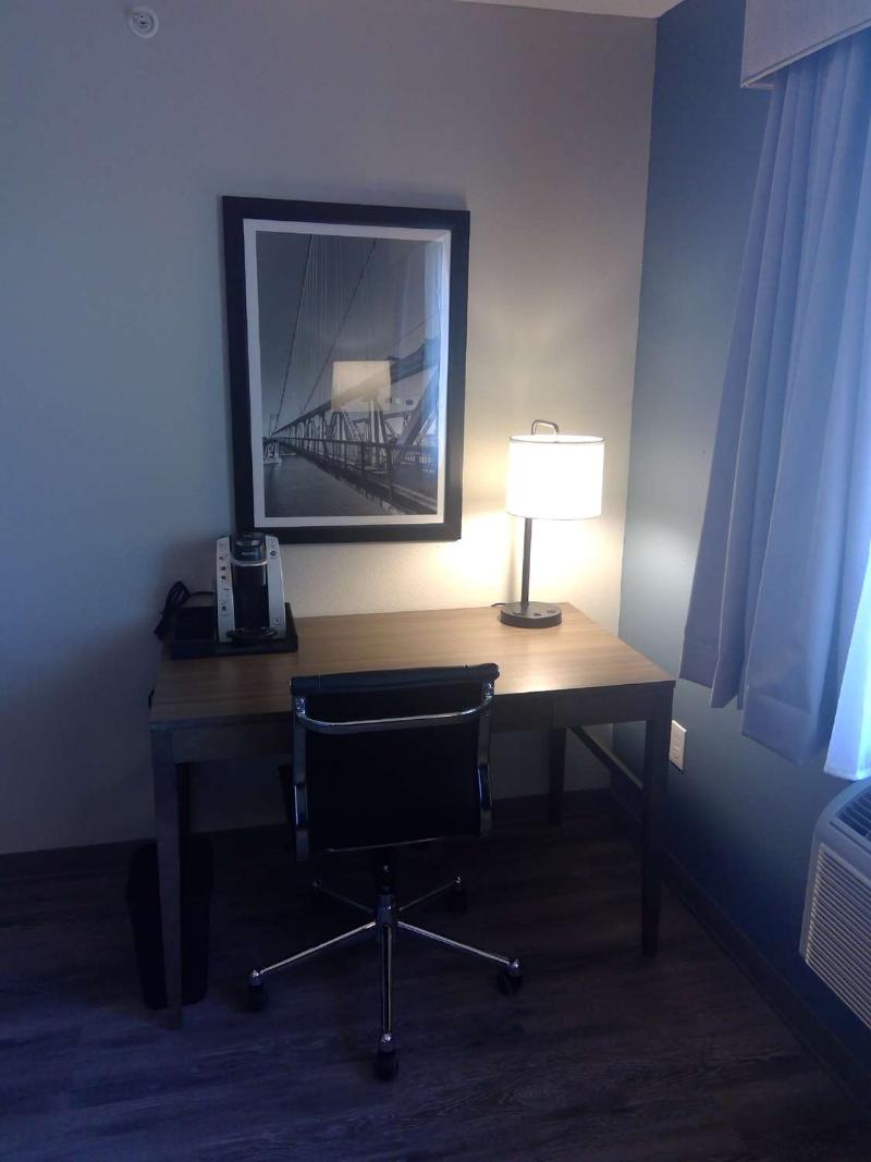 Surestay Plus By Bw Highland Poughkeepsie image