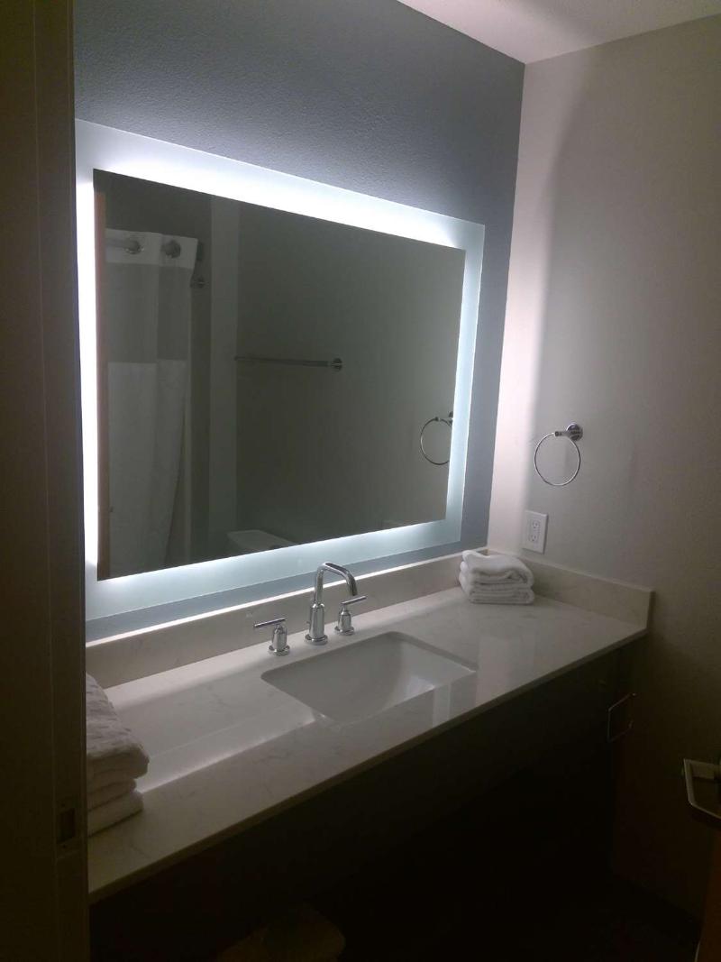 Surestay Plus By Bw Highland Poughkeepsie image