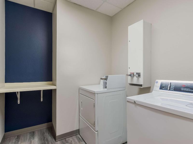 Surestay Plus By Bw Highland Poughkeepsie image