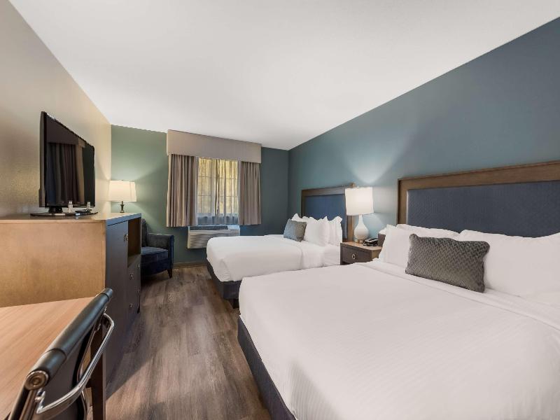 Surestay Plus By Bw Highland Poughkeepsie image