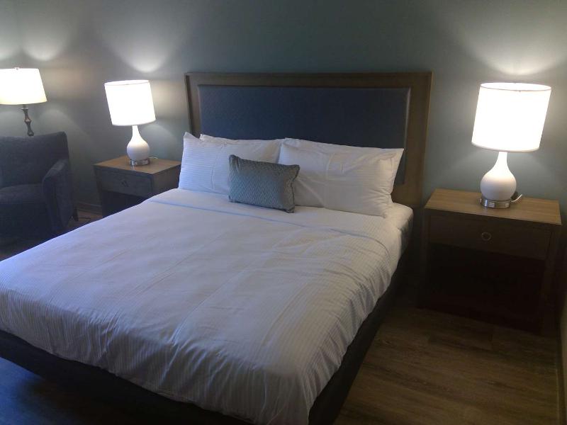 Surestay Plus By Bw Highland Poughkeepsie image