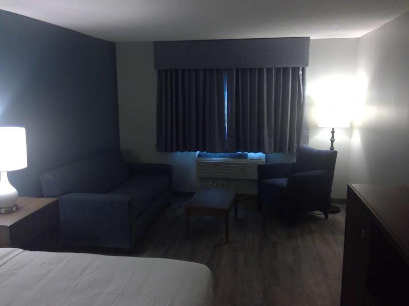 Surestay Plus By Bw Highland Poughkeepsie image