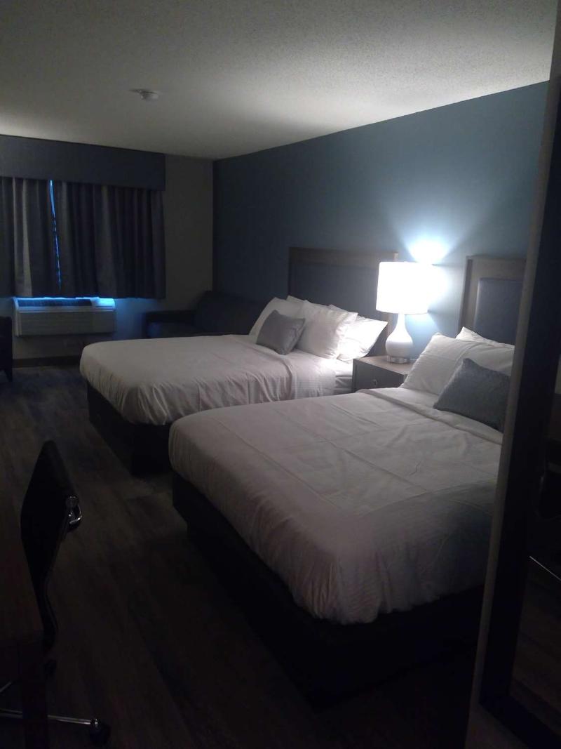 Surestay Plus By Bw Highland Poughkeepsie image