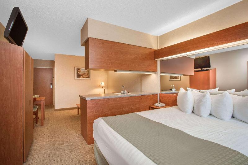 Bed room