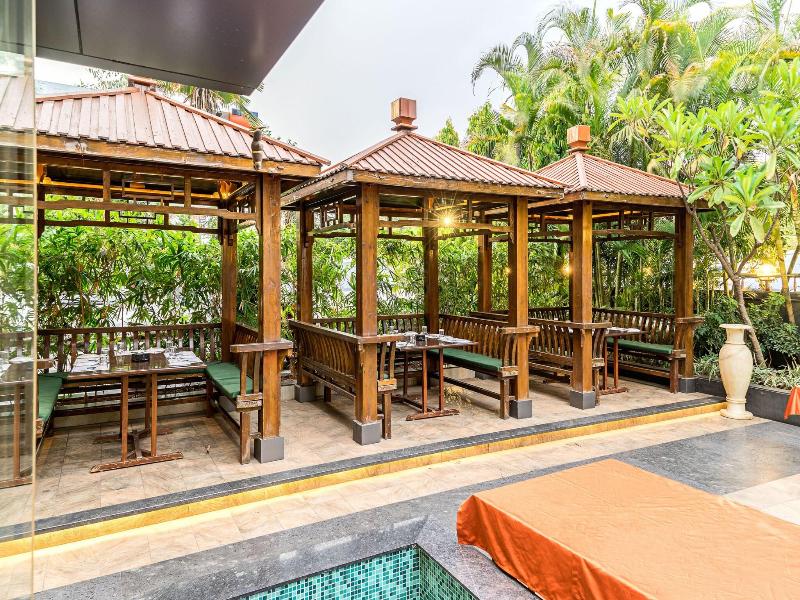 Treebo Grand Emerald Pune image