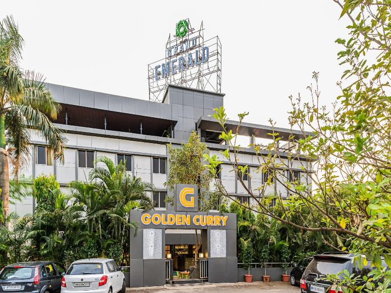 Treebo Grand Emerald Pune image