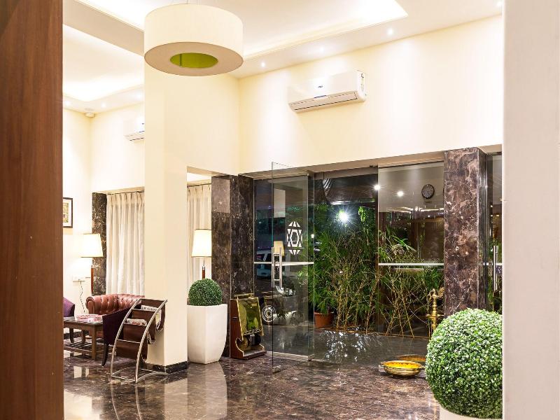 Treebo Grand Emerald Pune image