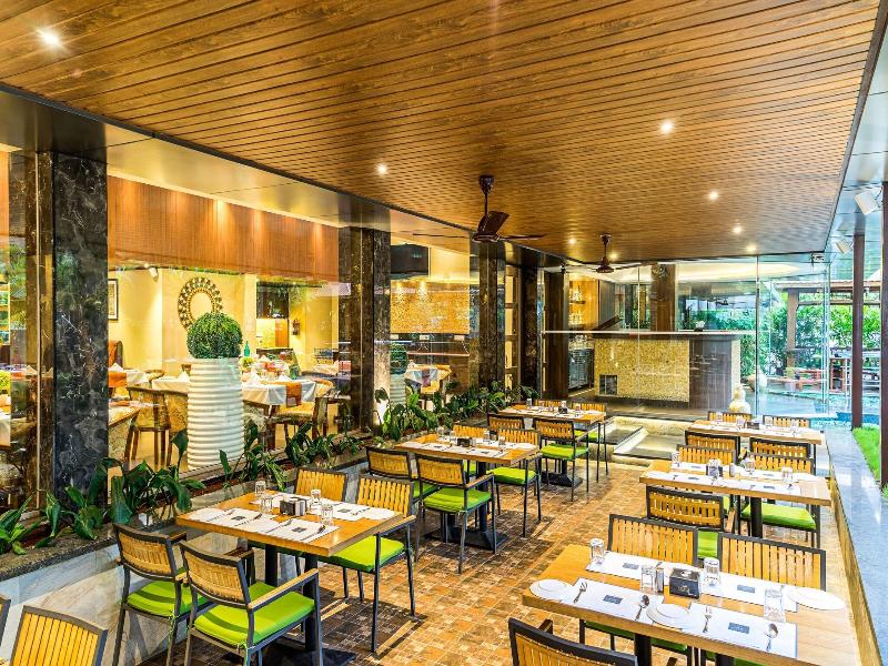 Treebo Grand Emerald Pune image