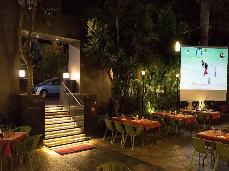 Treebo Grand Emerald Pune image