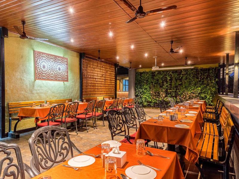 Treebo Grand Emerald Pune image