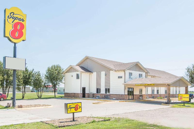 Super 8 By Wyndham Belleville image
