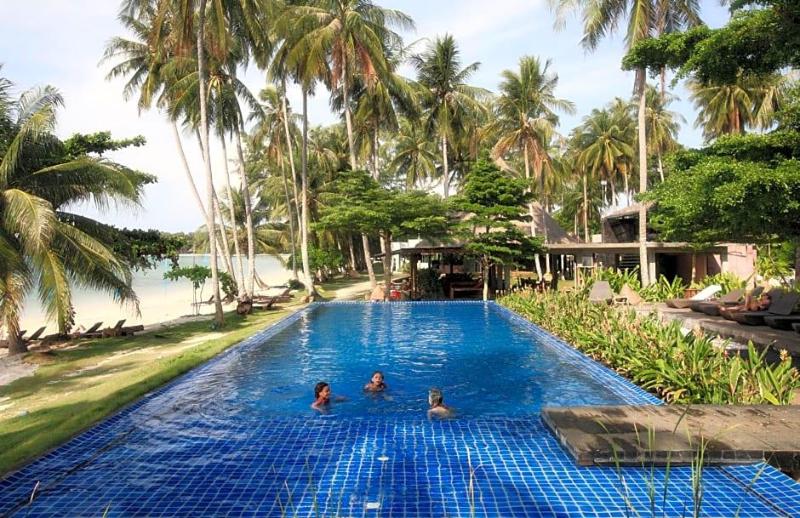 Seavana Beach Resort Koh Mak image