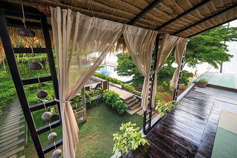 Seavana Beach Resort Koh Mak image