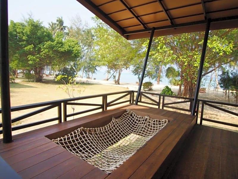 Seavana Beach Resort Koh Mak image