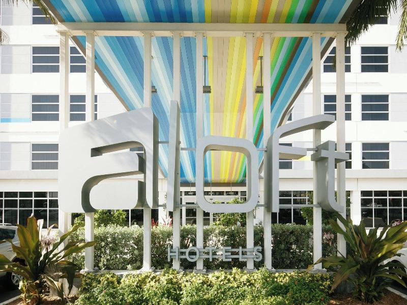 Aloft Miami Airport image