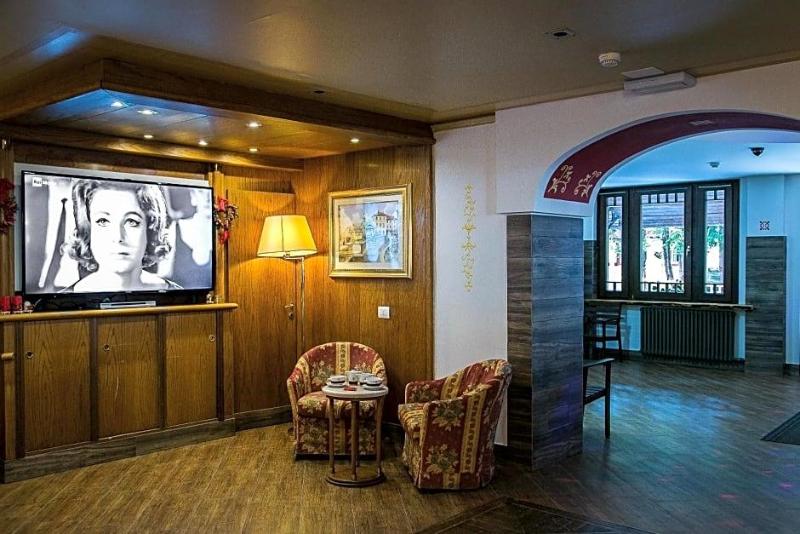 Hotel Posta R.T.A image