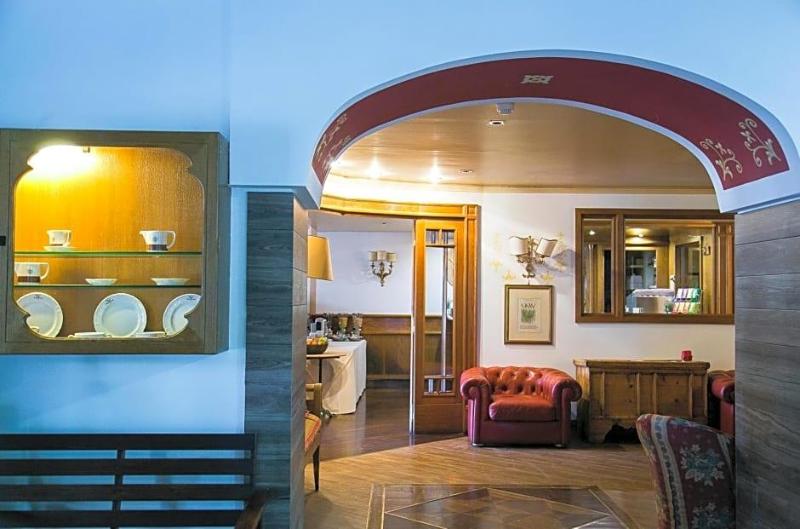 Hotel Posta R.T.A image