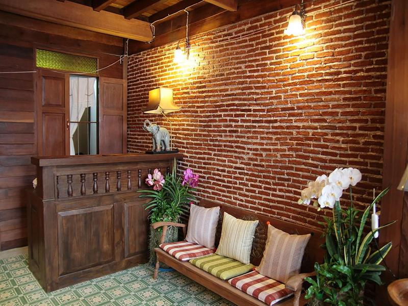 Rustic River Boutique