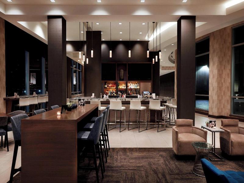 AC Hotel Cincinnati at The Banks image