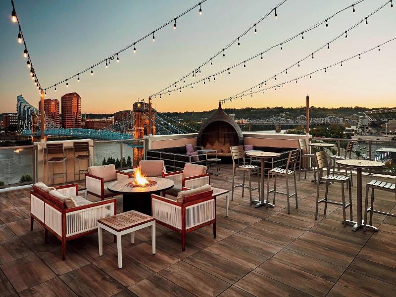 AC Hotel Cincinnati at The Banks image