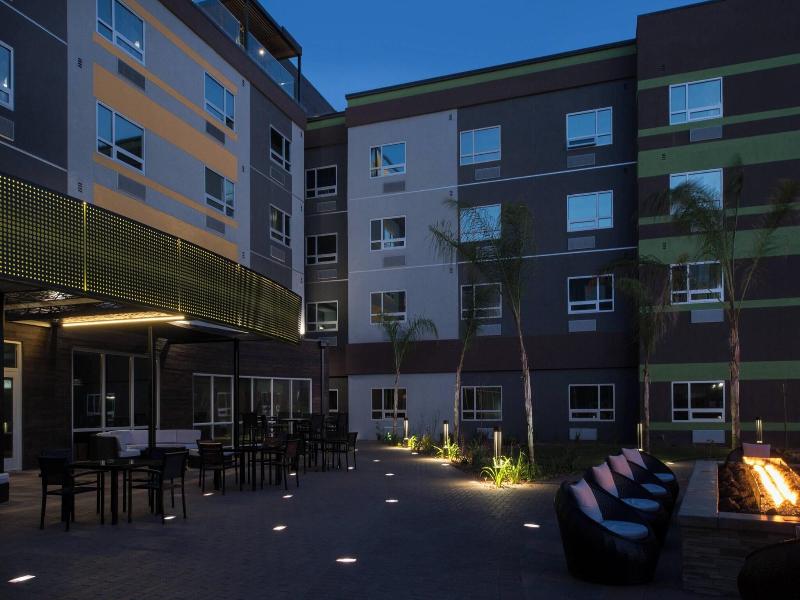 Courtyard Temecula Murrieta image